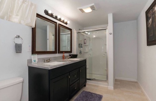 Des Moines Apartment | Affordable Studio, Pet Friendly, Near Airport