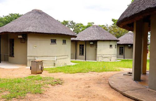 Kruger National Park Apartment | Africa Self Catering Chalets - Manyeleti