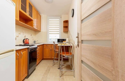 Saska Kepa Apartment | Afrykańska 12 Warsaw | Spacious Apartment | Close to PGE