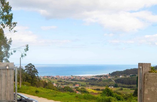 Carballo House | AG Anema house 10 guests, 2km from Razo surf beach