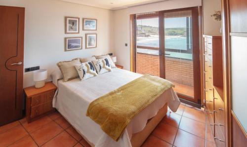 Malpica de Bergantinos Apartment | AG Piso Caldeirón Malpica, primera linea de playa