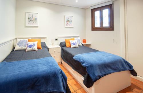 Malpica de Bergantinos Apartment | AG Piso Caldeirón Malpica, primera linea de playa