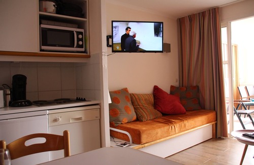 Cap Esterel Apartment | Agay Cap Esterel, 1st floor sea view, air conditioning, 4 persons, v. owner