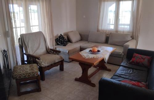 Topeiros House | Aggela House