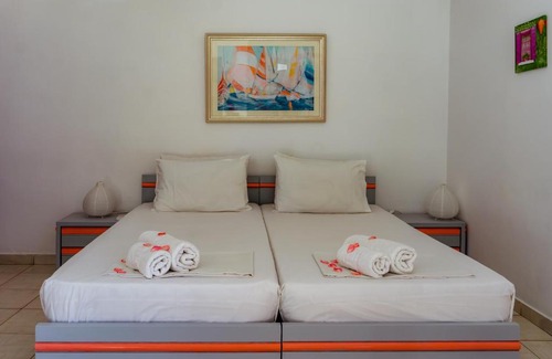 Daratsos Apartment | Agii Apostoli Studios
