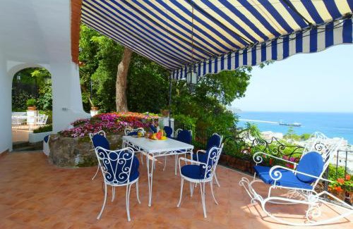 Casamicciola Terme Villa | Aglaia Luxury Seaview Villa