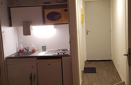 Merignac Apartment | Agréable Studio Lumineux Bordeaux Proche Toutes Commodités Tram A à Pied