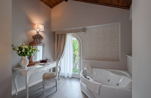 Cunettone-villa Other | Agriturismo Borgo il Mezzanino