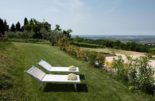Nord-Ovest Apartment | Agriturismo Corte Busòla jacuzzi riscaldata uso esclusivo ad un passo da Verona