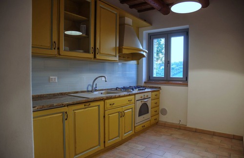 Petriolo Other | AGRITURISMO IL MELOGRANO: Matthew apartment with pool and beautiful garden