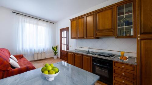 Collesalvetti Apartment | Agriturismo La Tanna