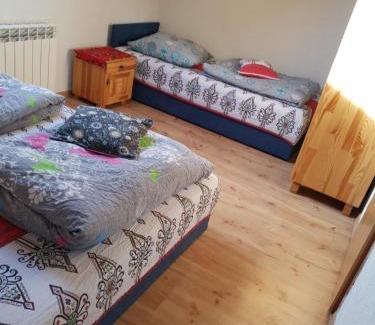 Chyzne House | Agroturystyka Piekielnik