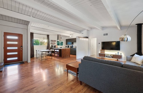 Mount Helix House | Agua Dulce | Mid Century Oasis | Pool | Hot Tub