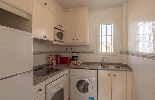 Torrevieja Apartment | Aguas Nuevas Apartment Torrevieja, well located walk distacence to all amenities
