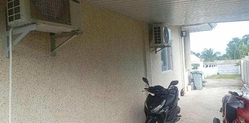 Alcoy House | Ahoyinn