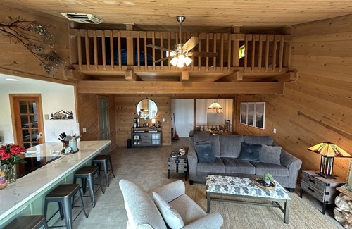 Ahwahnee Cabin | Ahwahnee House of Miracles - Minutes from Yosemite National Park