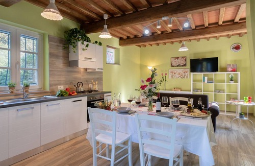 SantʼAndrea di Compito Villa | Ai Due Cuori 4, Emma Villas