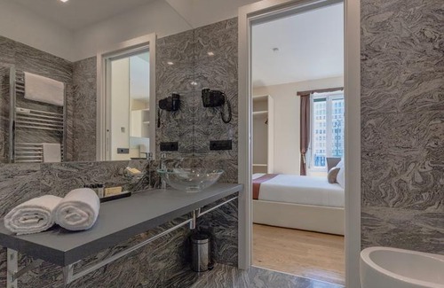 San Babila House | Aiello Rooms - San Babila