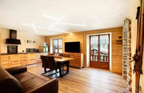 Courmayeur Apartment | Aiguille Noire La Maison de Courma