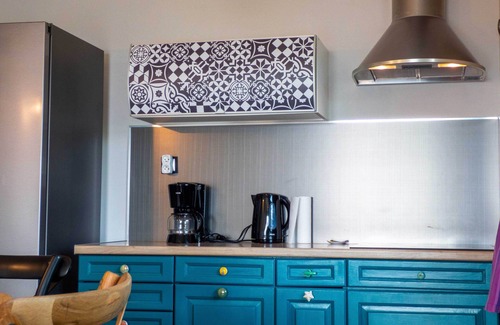 Pietranera Apartment | Air-conditioned apartment with terrace, sea view and garage, 5 mn from the beach