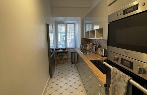 La Madeleine Apartment | Air-conditioned apartment 1 min from the beach