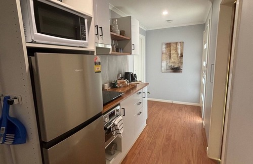 Swan Hill House | AirBnB boasts a clean homely feeling, fully self contained.