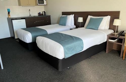 Burnside Hotel | Airport Delta Motel