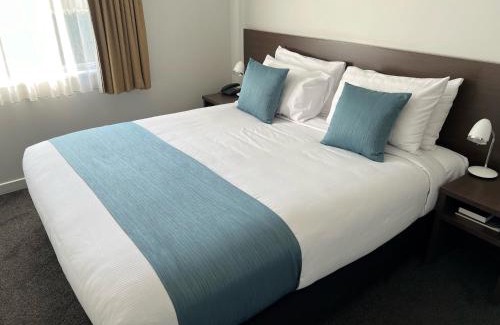 Burnside Hotel | Airport Delta Motel