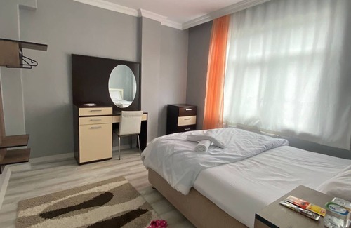 Arnavutkoy Hotel | Airport Forest Room