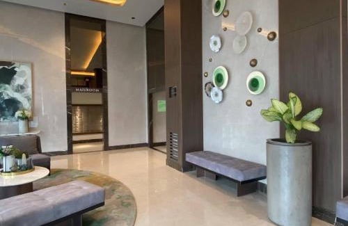 Tambo House | Airport Home Base Trips Getaways 3pax balcony 6g