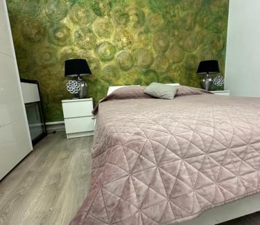 Vecses Bed & Breakfast | Airport17 B&B