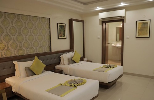 Talegaon Dabhade Hotel | Aishwarya Regency