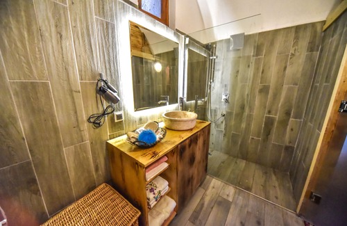 Karsıyaka Hotel | Akhan Kervansaray Hotel - Special Class