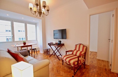Santo Condestavel Apartment | Akicity Ourique Targa
