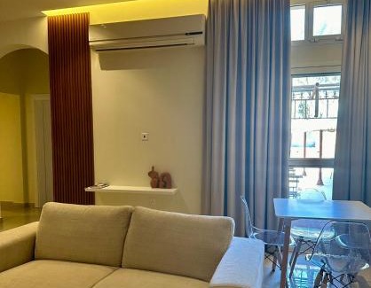 Al Ain Apartment | Al Ain Hotel Apartment Family Stay with Balcony and Pool Access