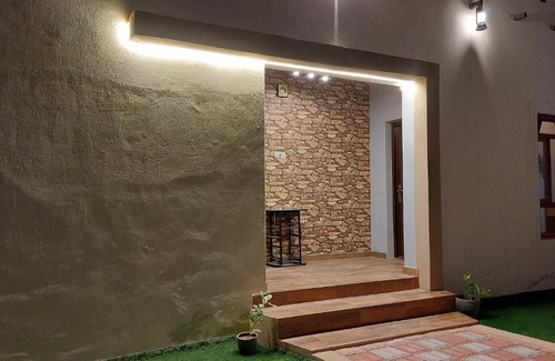 Al Wasil Ski Chalet | Al Badia Rest House
