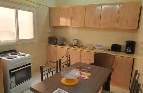 Al Harra Al-Sharqiah Apartment | Al Eairy Furnished Apts Al Madinah 8