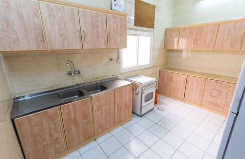Al Harra Al-Sharqiah Apartment | Al Eairy Furnished Apts Al Madinah 8
