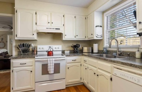 Northport House | Alabama Get Away | Game Room, Location A+, Near Medical Ctr