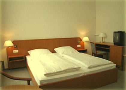 Neustadt Hotel | Alameda