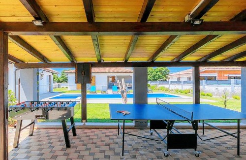 Liznjan House | Alba Rossa