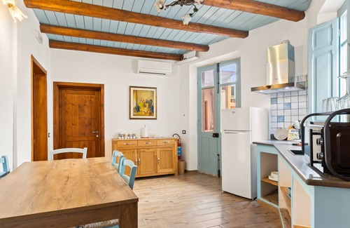 Oristano Historic Centre House | Albachiara - Room 2 Oristano