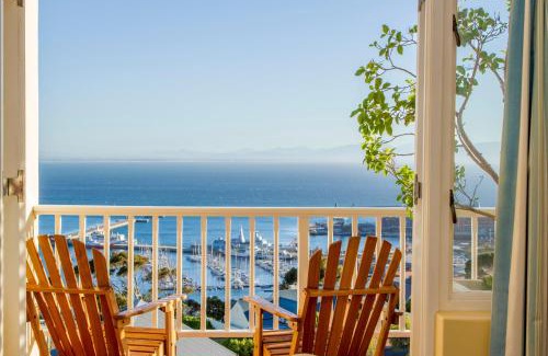 Simon's Town House | Albatross Guest House
