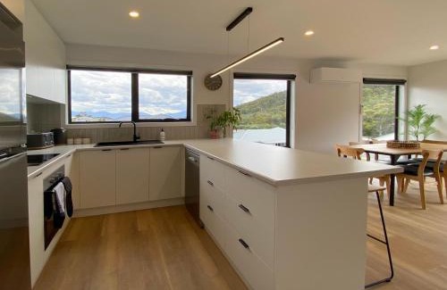 Cambridge House | Albatross Rise - Modern Family Home