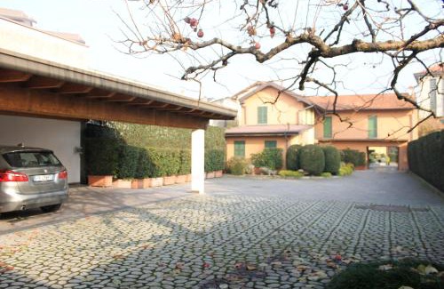 Cantu Hotel | ALBERGO LA SCALETTA