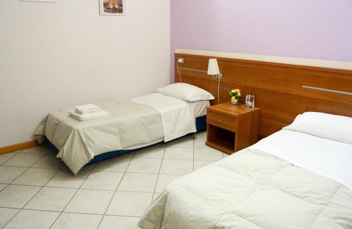 Mantua Hotel | Albergo Meublè Abatjour
