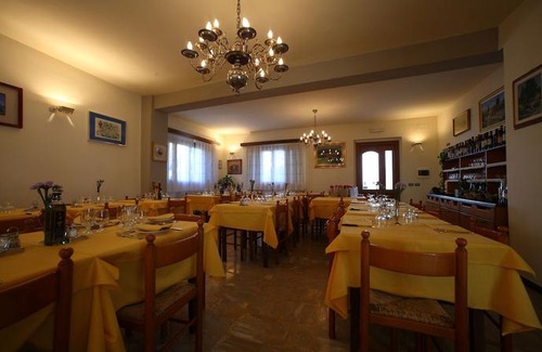 San Marcello Piteglio Hotel | Albergo Ristorante il Poggiolo