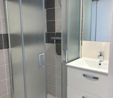 Castres Apartment | Albert I Ground floor l Terrace l Garden l Air conditioning