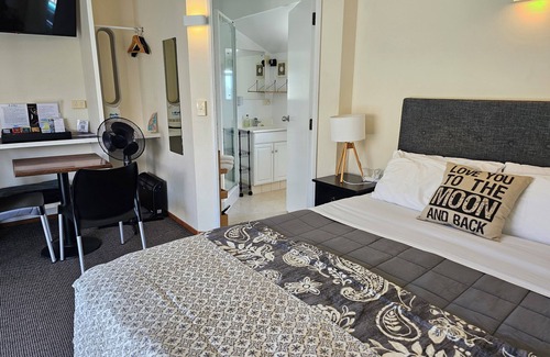 Whitianga Hotel | Albert Number 6 Motel
