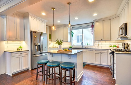 Alberta House | Alberta Arts District Home w/Private Hot Tub!